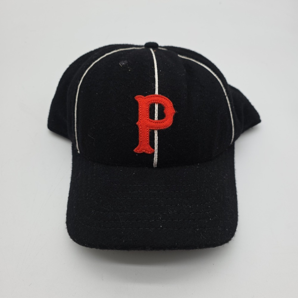 Ebbets Field Flannels fitted hat cap 7 7/8 letter P rare Ballcap Baseball